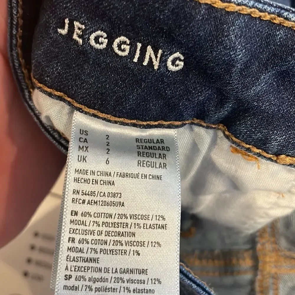 AEO jegging jeans SZ 2 regular